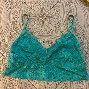 Fab rik size Large teal colored bralette